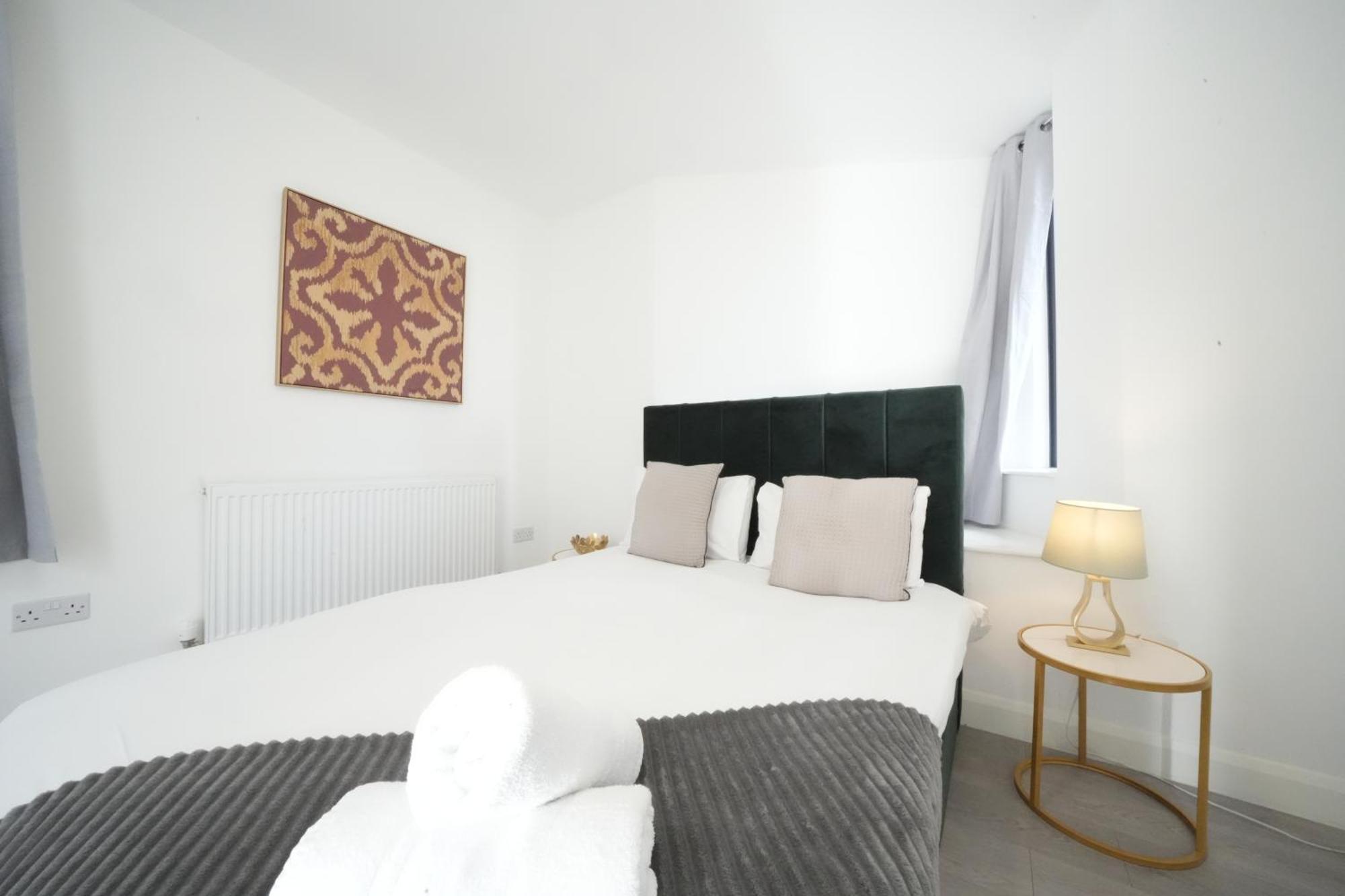 Ealing Broadway Great Stay 7-Minute Walk From The Underground Exteriér fotografie